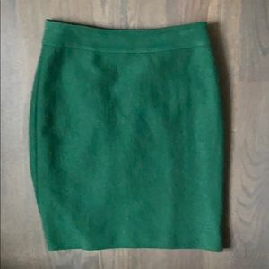 Banana Republic green skirt